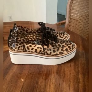 Jessica Simpson size 10